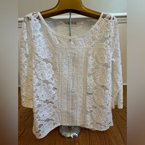 Abercrombie & Fitch off white lace blouse size medium
